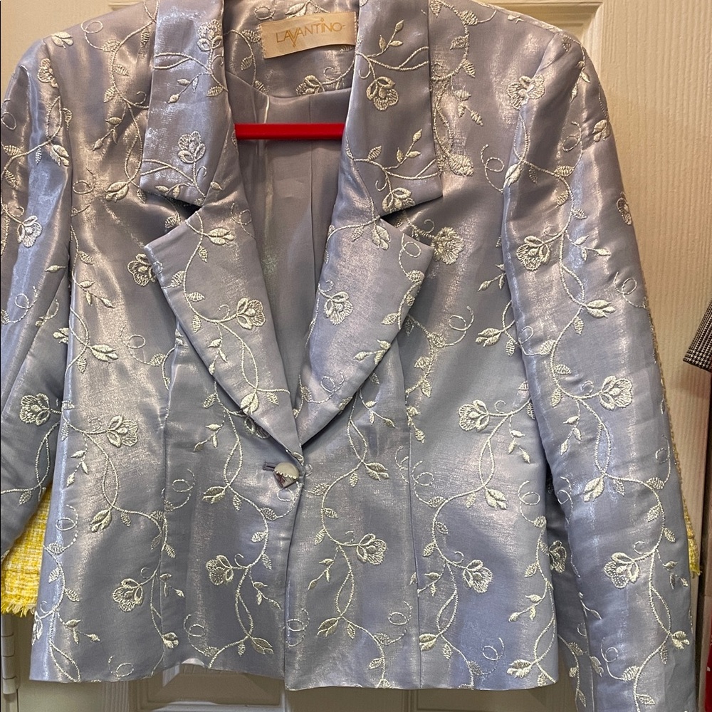 Lavender Floral Embroidered Women's Blazer
